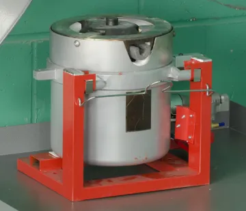 FF CM450 Crucible Furnace